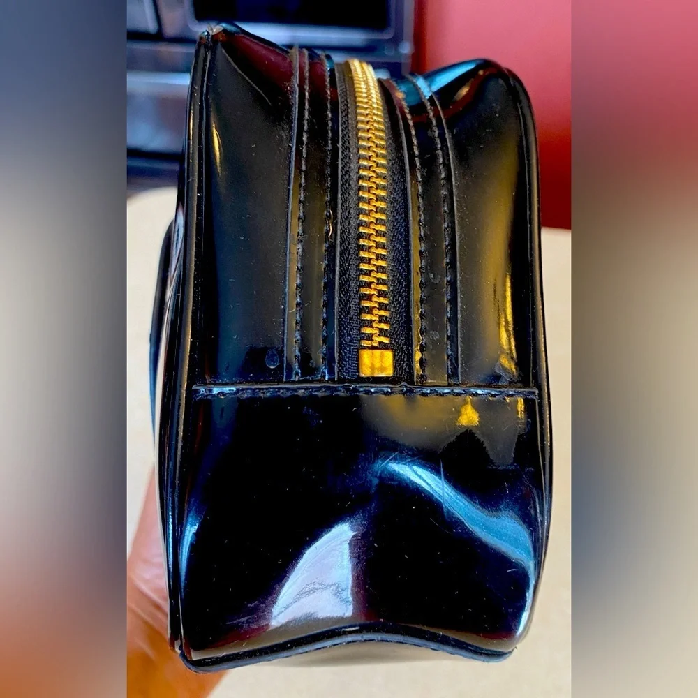 TORY BURCH Black Patent Cosmetic Case, GUC